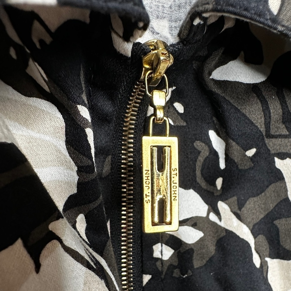 ST. JOHN Zip Jacket - Picture 4 of 8